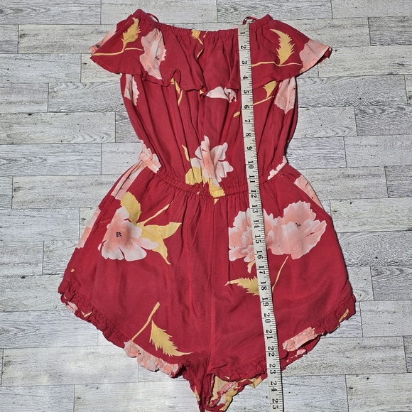 Billabong Women's Pocket Flowers Romper - Picture 7 of 9